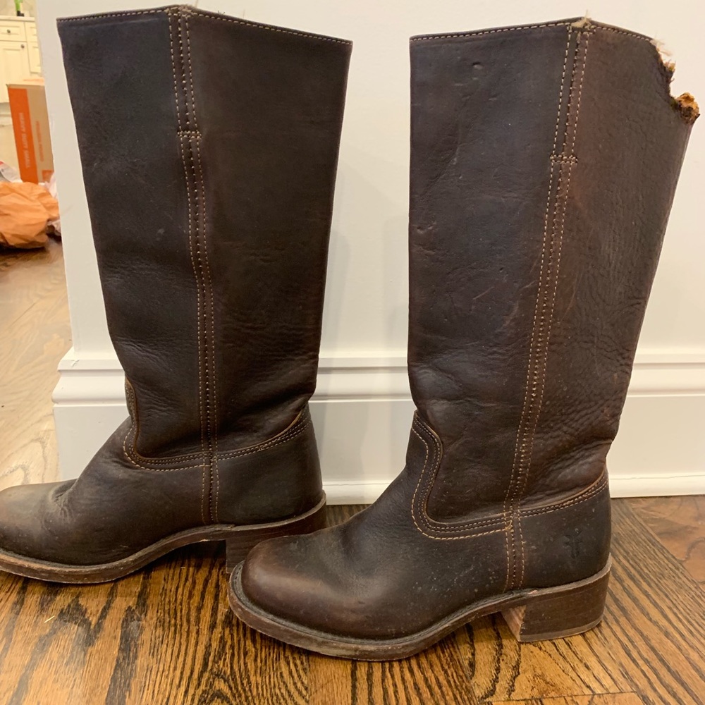 Women’s 7.5 Frye Boots- need repair